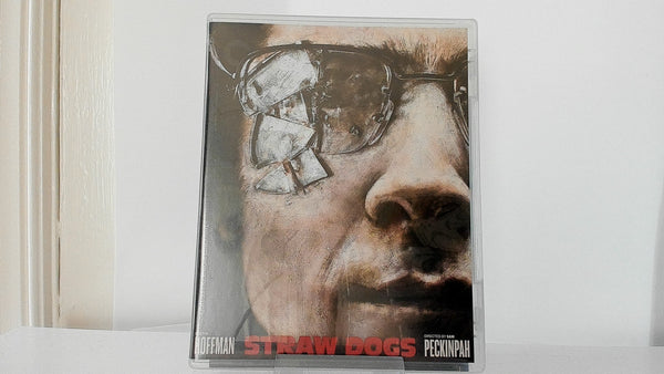 Straw Dogs [Bluray] - Criterion Collection - Used